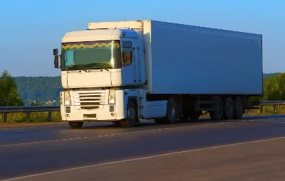 İzmir ile Sur Arası Öğrenci Eşyası Taşıma